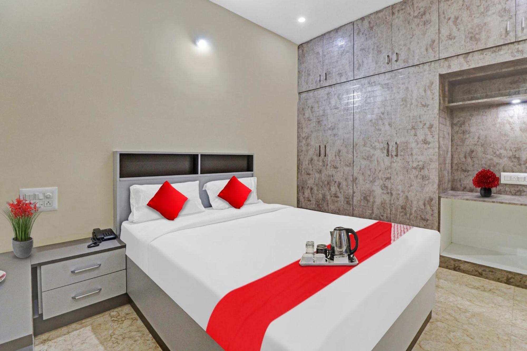 Hotel O I Care With Greenery Comforts Tumkur Esterno foto