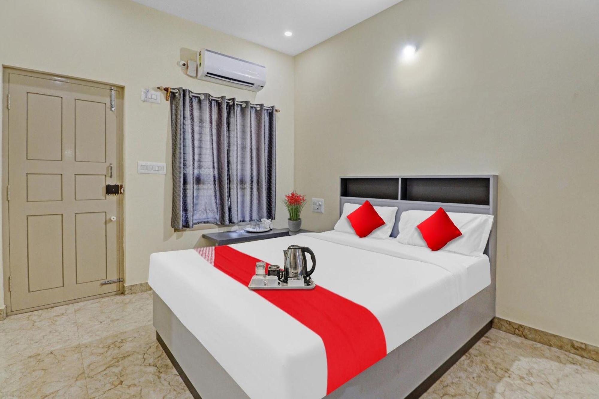 Hotel O I Care With Greenery Comforts Tumkur Esterno foto